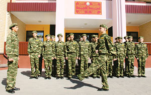 В ВОЕННЫЕ УЧЕБНЫЕ ЗАВЕДЕНИЯ —  БЕЗ ВСТУПИТЕЛЬНЫХ ИСПЫТАНИЙ? 