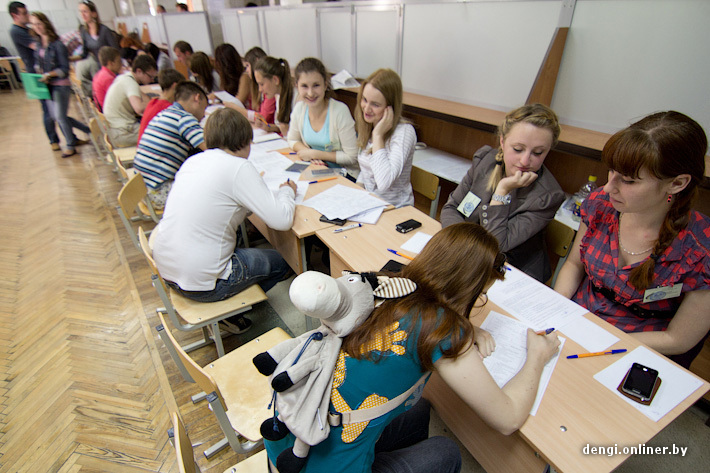 ПОДАТЬ ДОКУМЕНТЫ ПРОЩЕ, ЧЕМ КАЖЕТСЯ! ГЛАВНОЕ – ДУМАТЬ. ГОЛОВОЙ!