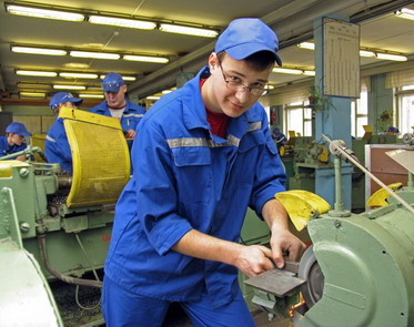 Министерство образования: С 15 июня в Беларуси начался прием документов в профессионально-технические колледжи и лицеи