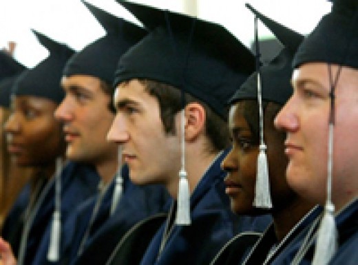 Учеба за рубежом популярна во всем мире, но родители не готовы к дополнительным расходам - HSBC