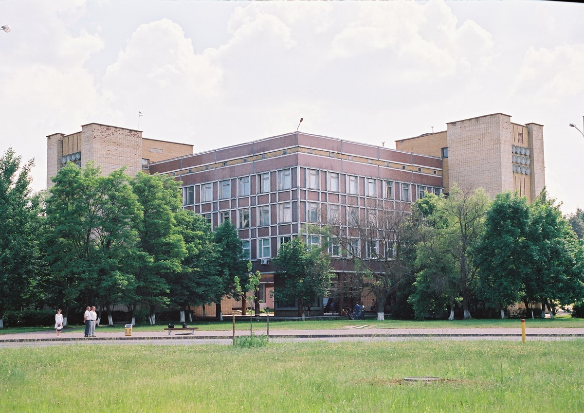 В 2016 году абитуриенты смогут поступать в новую белорусскую академию — Академию связи!