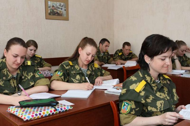Институт пограничной службы впервые объявляет о наборе девушек в 2016 г. Заявления — до 1.04.2016 г.!