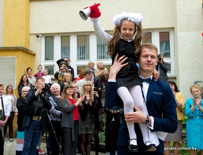 Новый учебный год в столице стартует 31 августа торжественными линейками