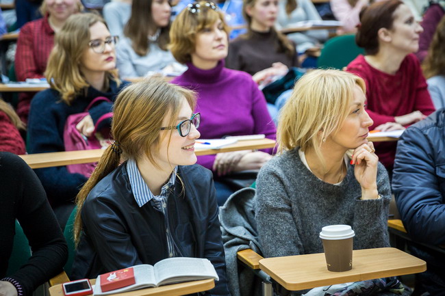 Европейский гуманитарный университет в Вильнюсе приглашает выпускников белорусских вузов