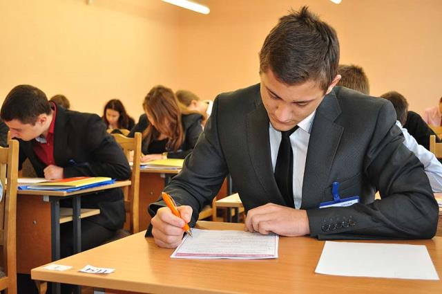 ЦТ в резервные дни будут проходить 733 абитуриента