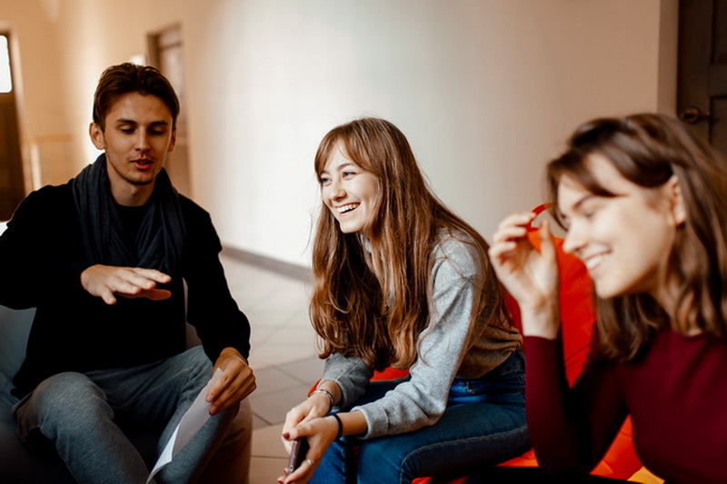 ЕГУ приглашает абитуриентов бакалавриата на воркшоп по подготовке портфолио в Вильнюсе. Визовая поддержка – до 12 марта!