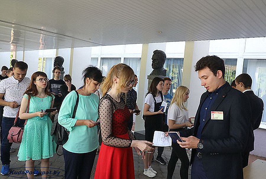 Ряды редеют: участники ЦТ 2019 г. сходят с дистанции 