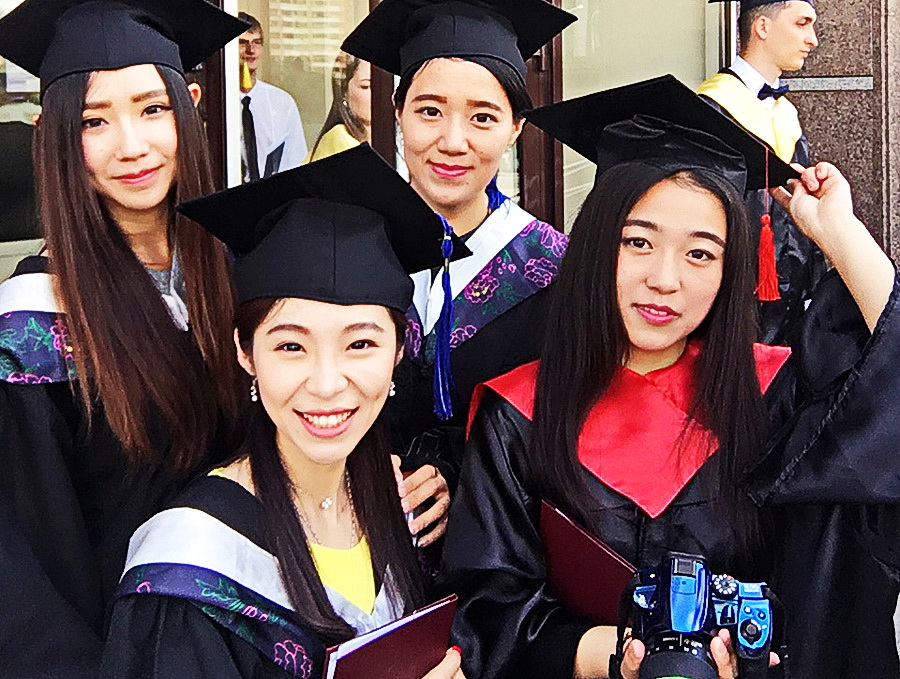 The Centre for International Relations of the Ministry of Education of the Republic of Belarus: questions on studying and residence issues in Belarus.