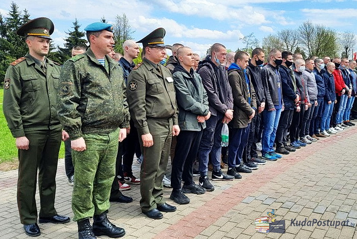 Оснований для отсрочки от армии теперь станет меньше — принят проект нового закона