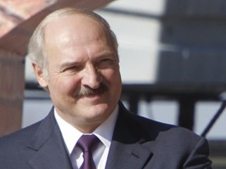 А. ЛУКАШЕНКО: КАЖДЫЙ МУЖИК ДОЛЖЕН СЛУЖИТЬ В АРМИИ