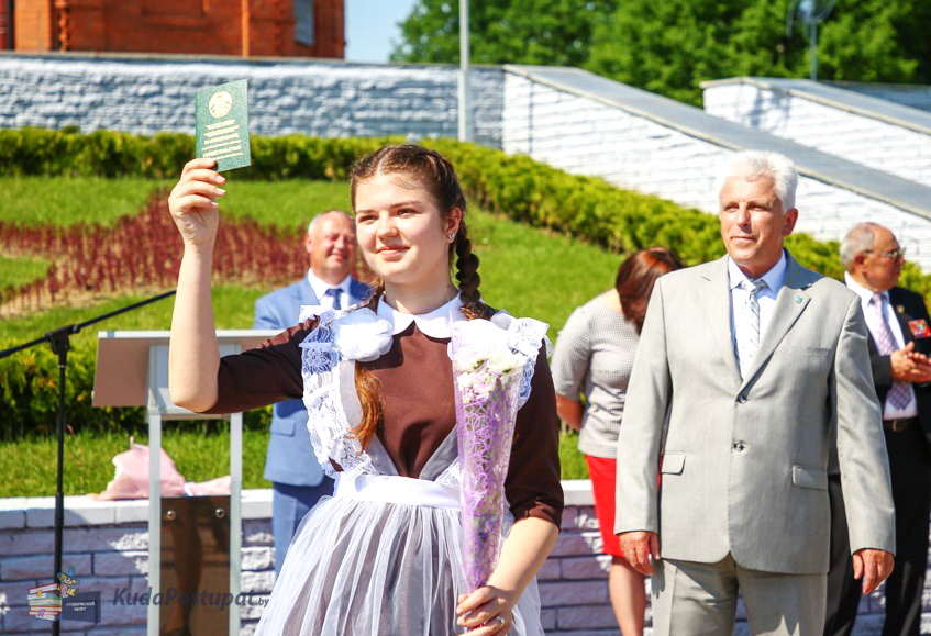 Какие предметы вписываются в свидетельство об общем базовом образовании (за 9 кл.)?