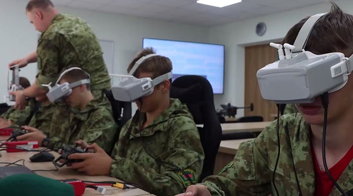 Образцы вооружения покажут на Дне открытых дверей в Институте погранслужбы