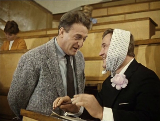 В 2011 ГОДУ НА ЦТ АБИТУРИЕНТОВ В ГОЛОВНЫХ УБОРАХ НЕ ПУСТЯТ, А ПОБЕДИТЕЛИ ОЛИМПИАД И ЧЕМПИОНЫ БУДУТ РЕГИСТРИРОВАТЬСЯ — НАРАВНЕ СО ВСЕМИ