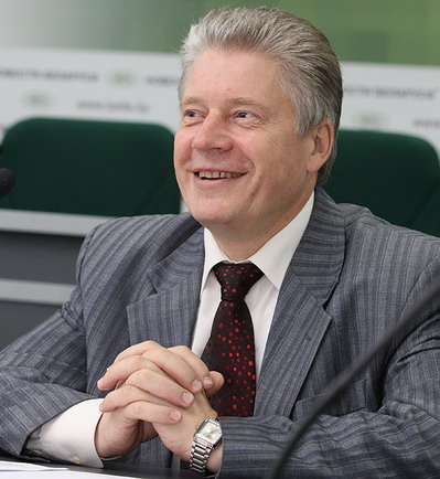 ИНТЕРВЬЮ МИНИСТРА ОБРАЗОВАНИЯ БЕЛАРУСИ С. МАСКЕВИЧА 