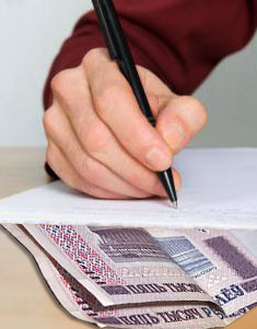 БЕЛОРУССКИЕ БАНКИРЫ МОГУТ СТАТЬ ШКОЛЬНЫМИ УЧИТЕЛЯМИ