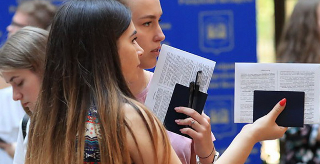 С 30 июня по 2 июля в Беларуси проходит регистрация абитуриентов на ЦТ в резервные дни 