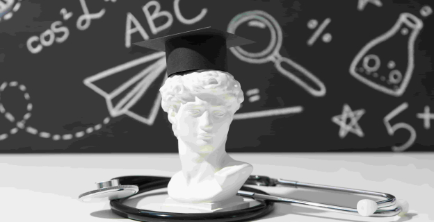 Какие олимпиады и конкурсы помогут поступить без экзаменов в 2026 году?